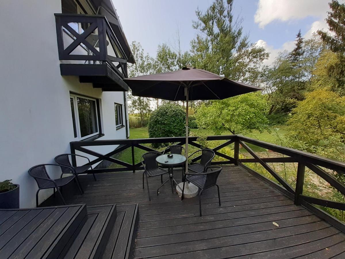 Tuule Villa Курессааре Экстерьер фото